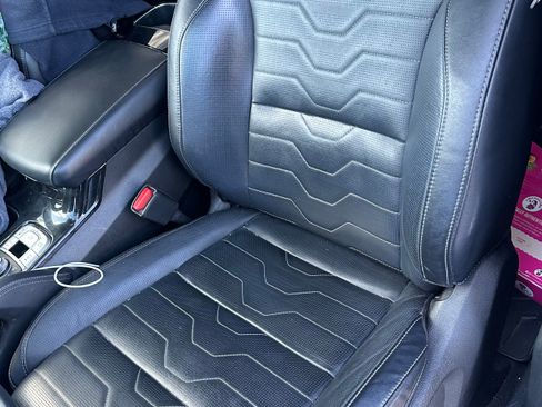 Used 2022 Kia Telluride SX w/ SX Prestige Package AWD/4WD image 8
