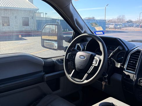 Used 2017 Ford F250 XLT image 17