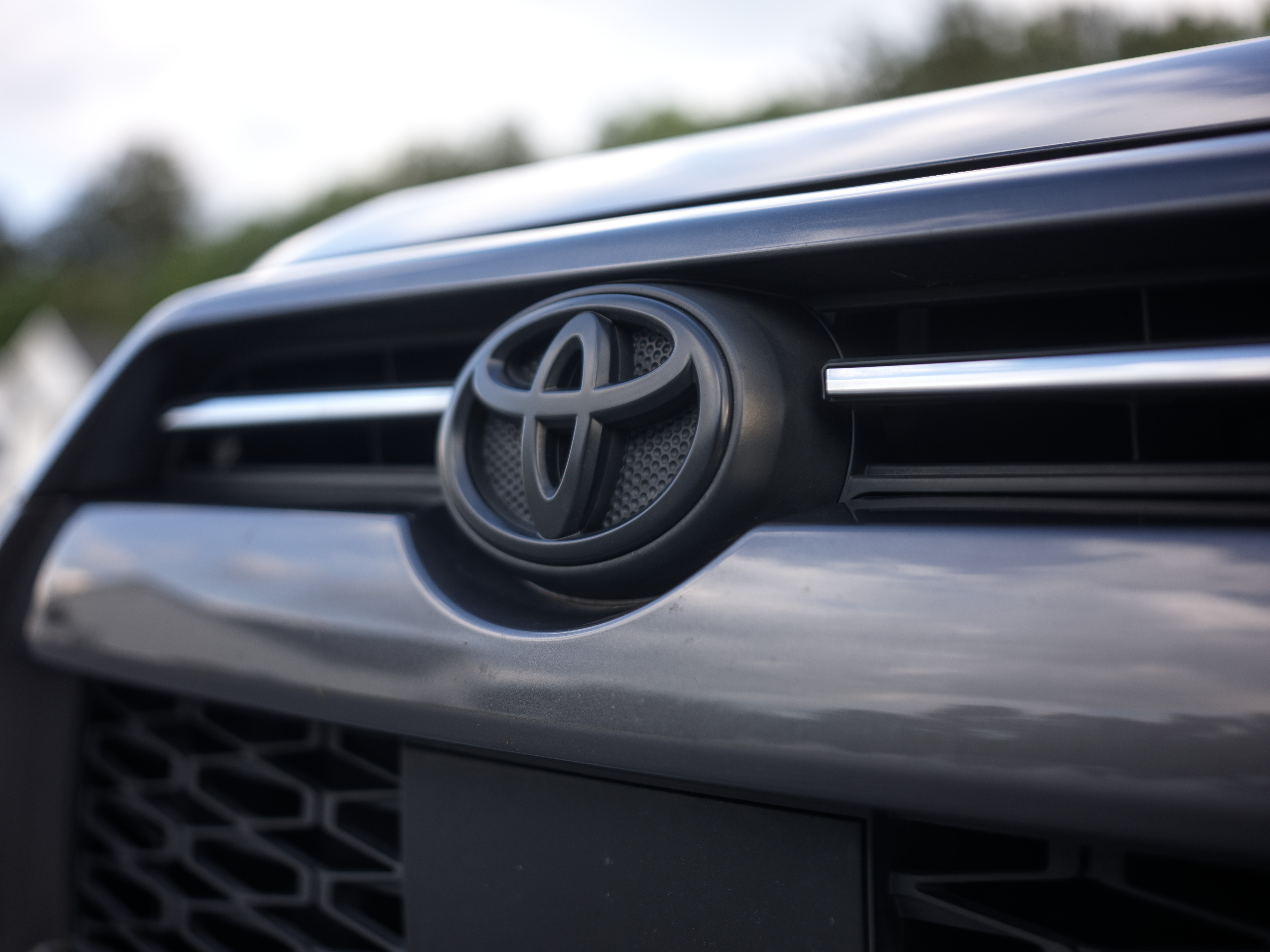 Used 2021 Toyota 4Runner TRD Off-Road AWD/4WD image 13