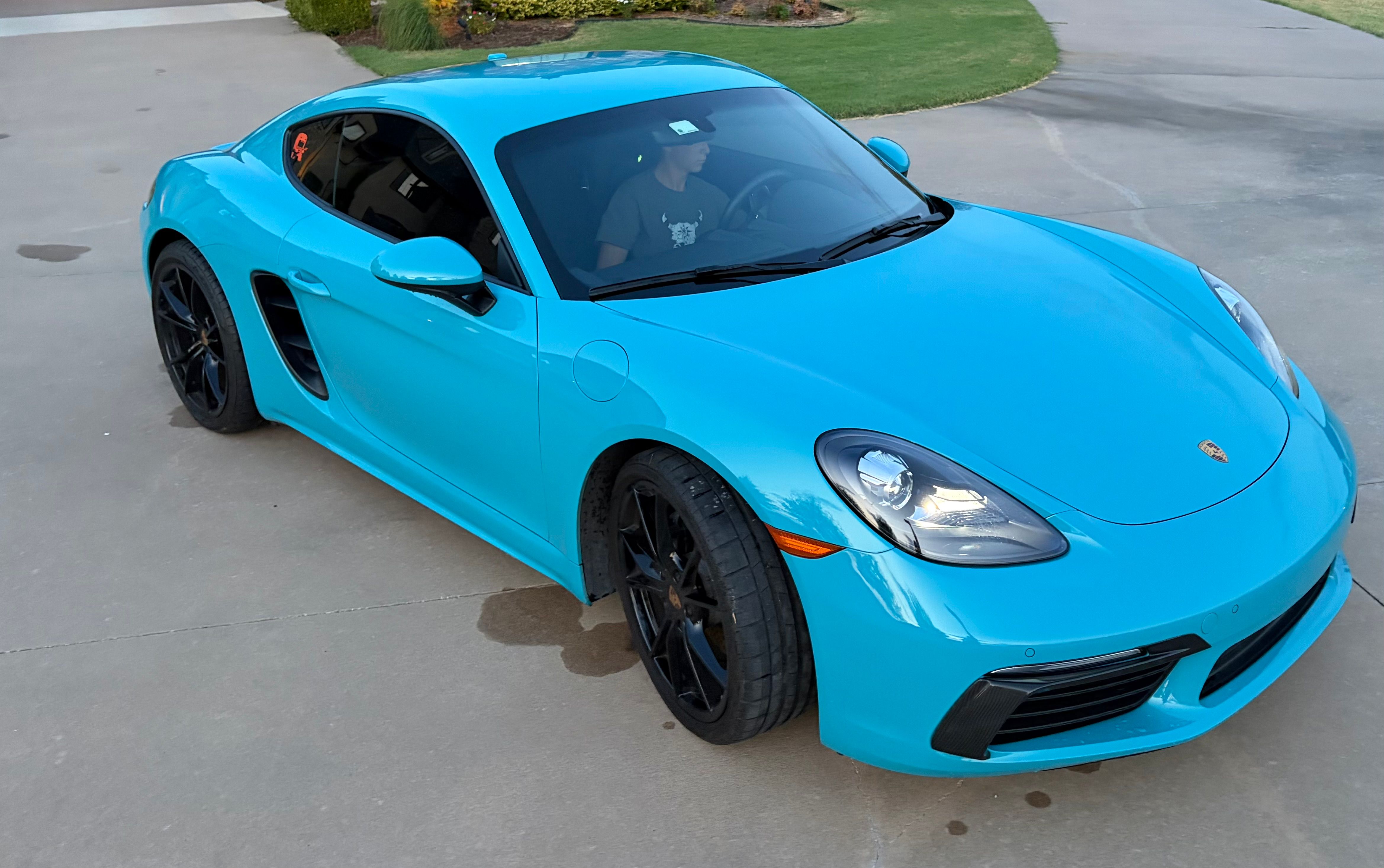Used 2019 Porsche 718 Cayman RWD image 17