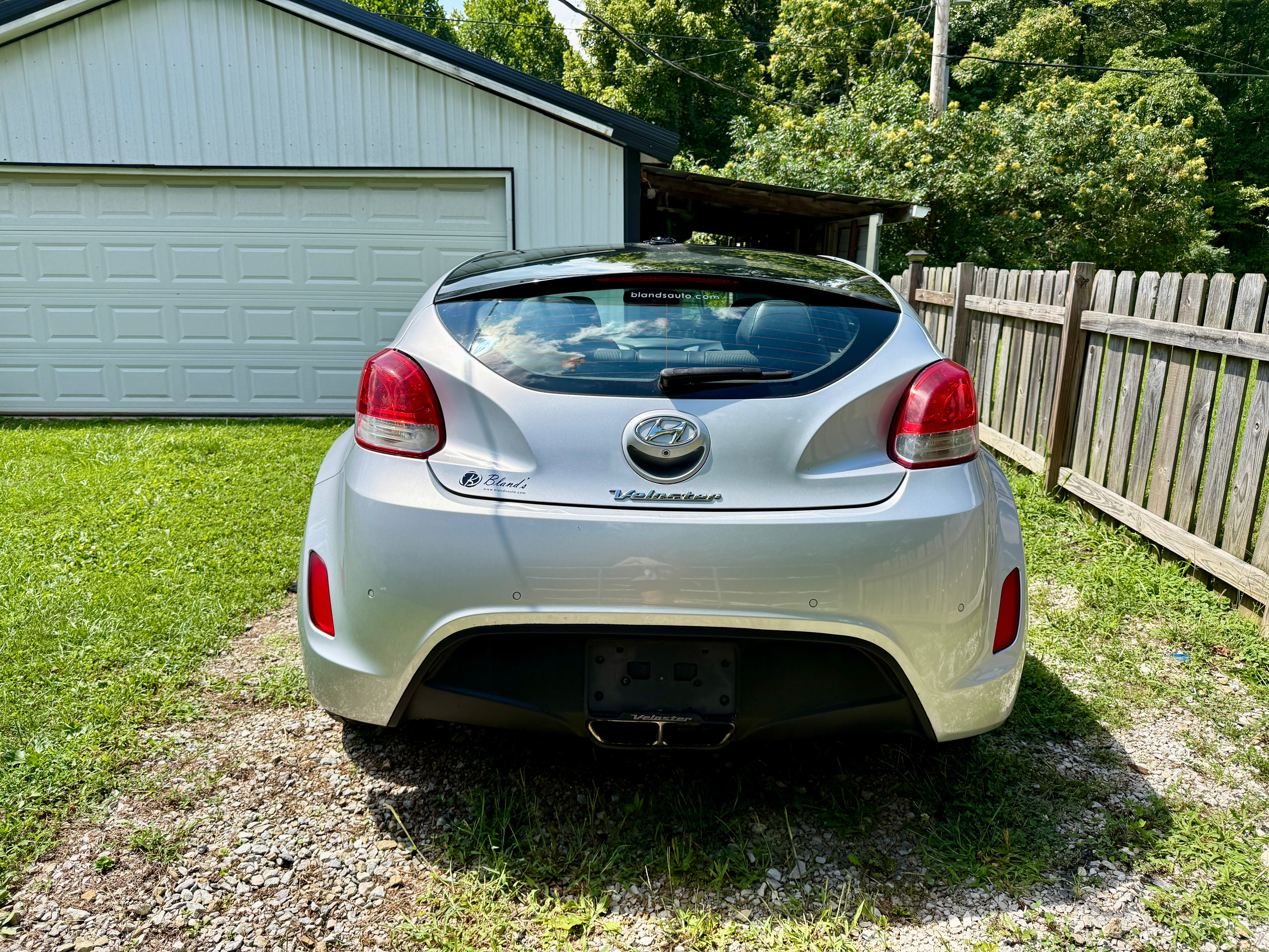 Used 2013 Hyundai Veloster w/ Style Pkg FWD image 10