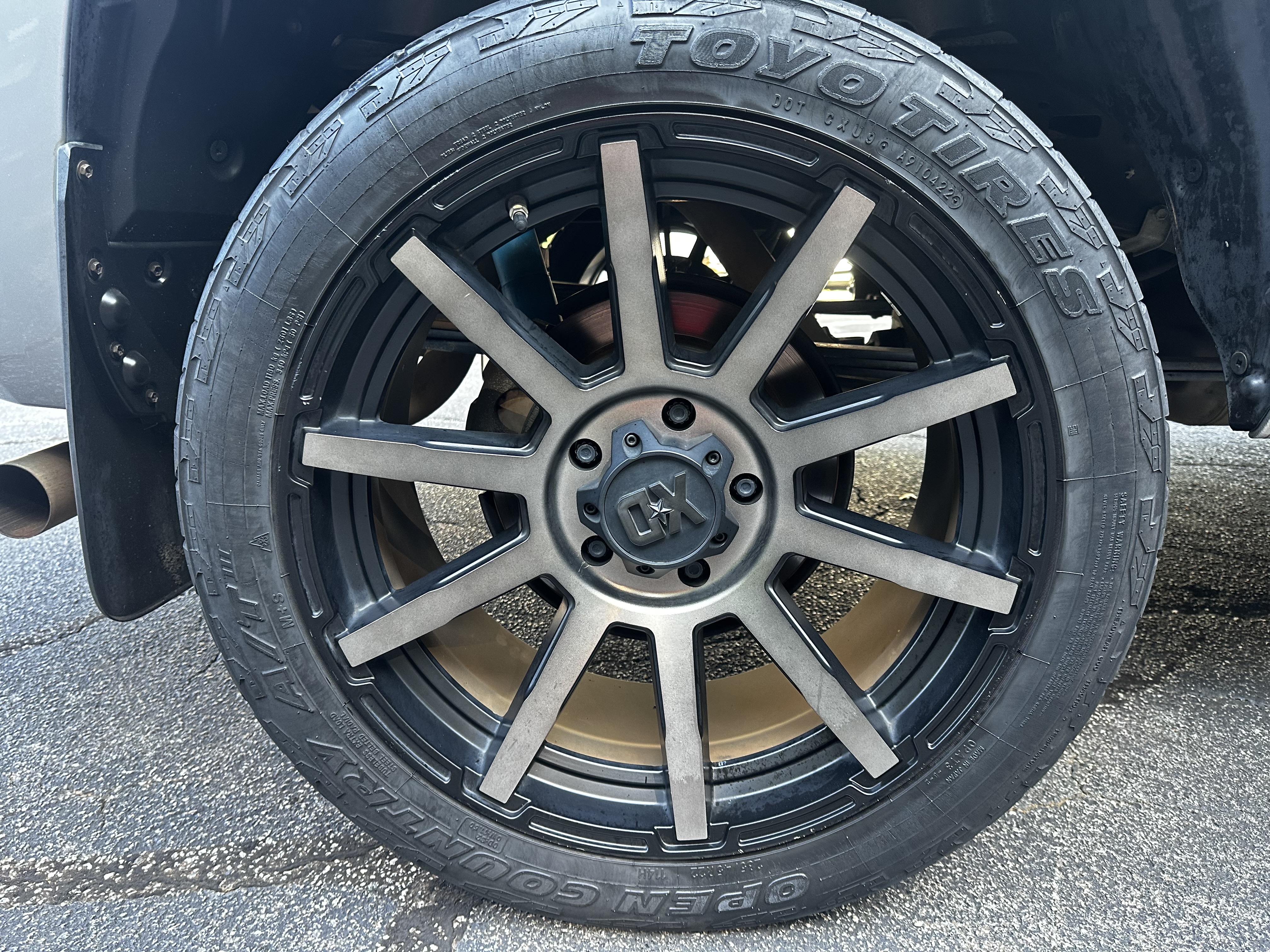 Used 2014 Toyota Tundra SR5 w/ TRD Off Road Package RWD image 11