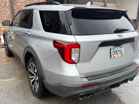 Used 2020 Ford Explorer ST w/ Premium Technology Package image 5