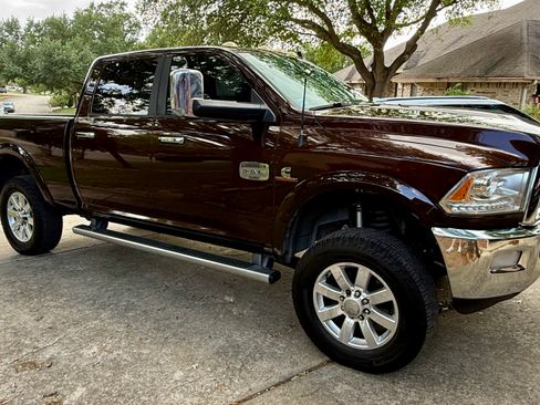 Used 2014 RAM 2500 Longhorn image 6