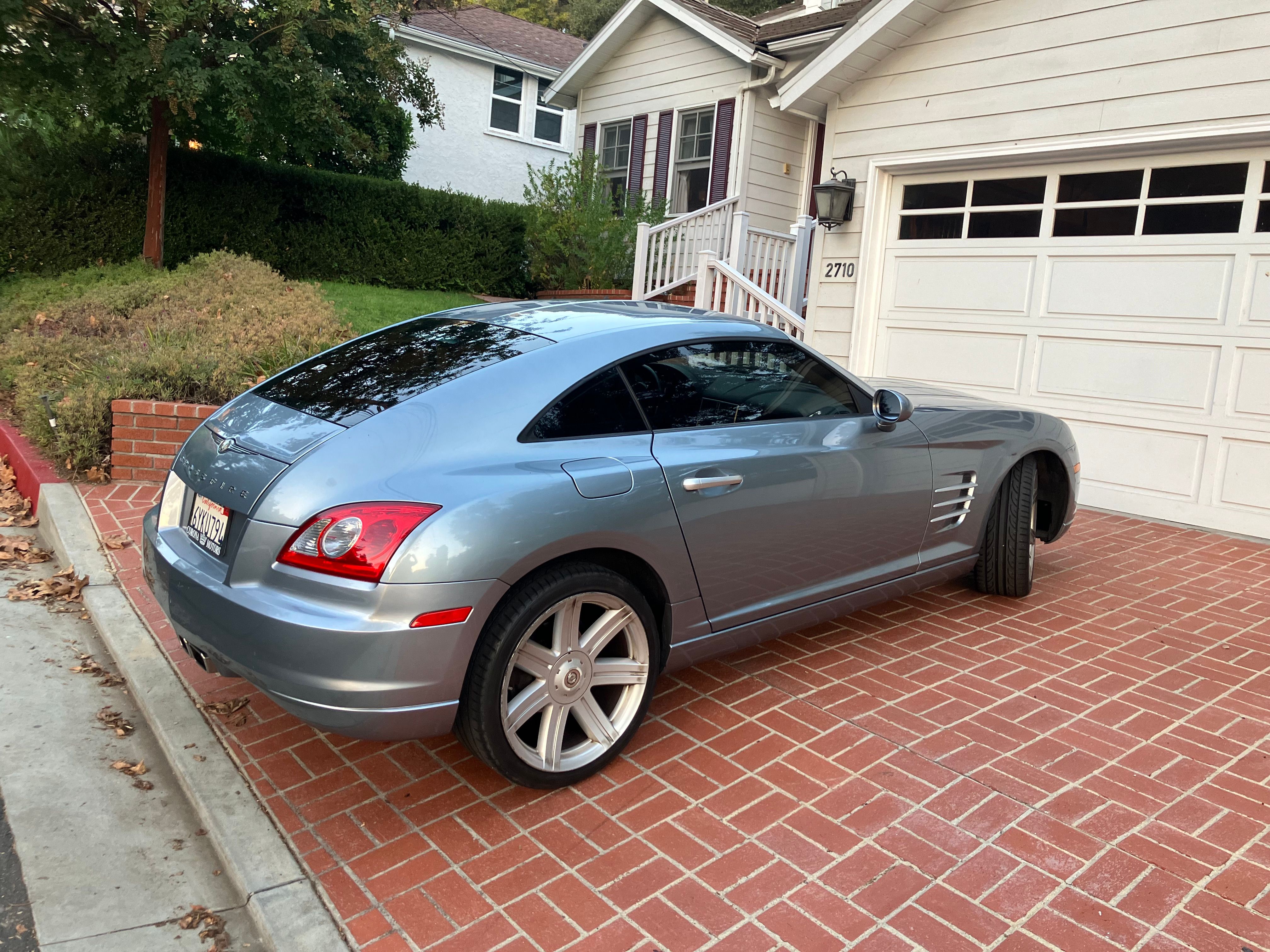 Used 2005 Chrysler Crossfire Limited RWD image 11