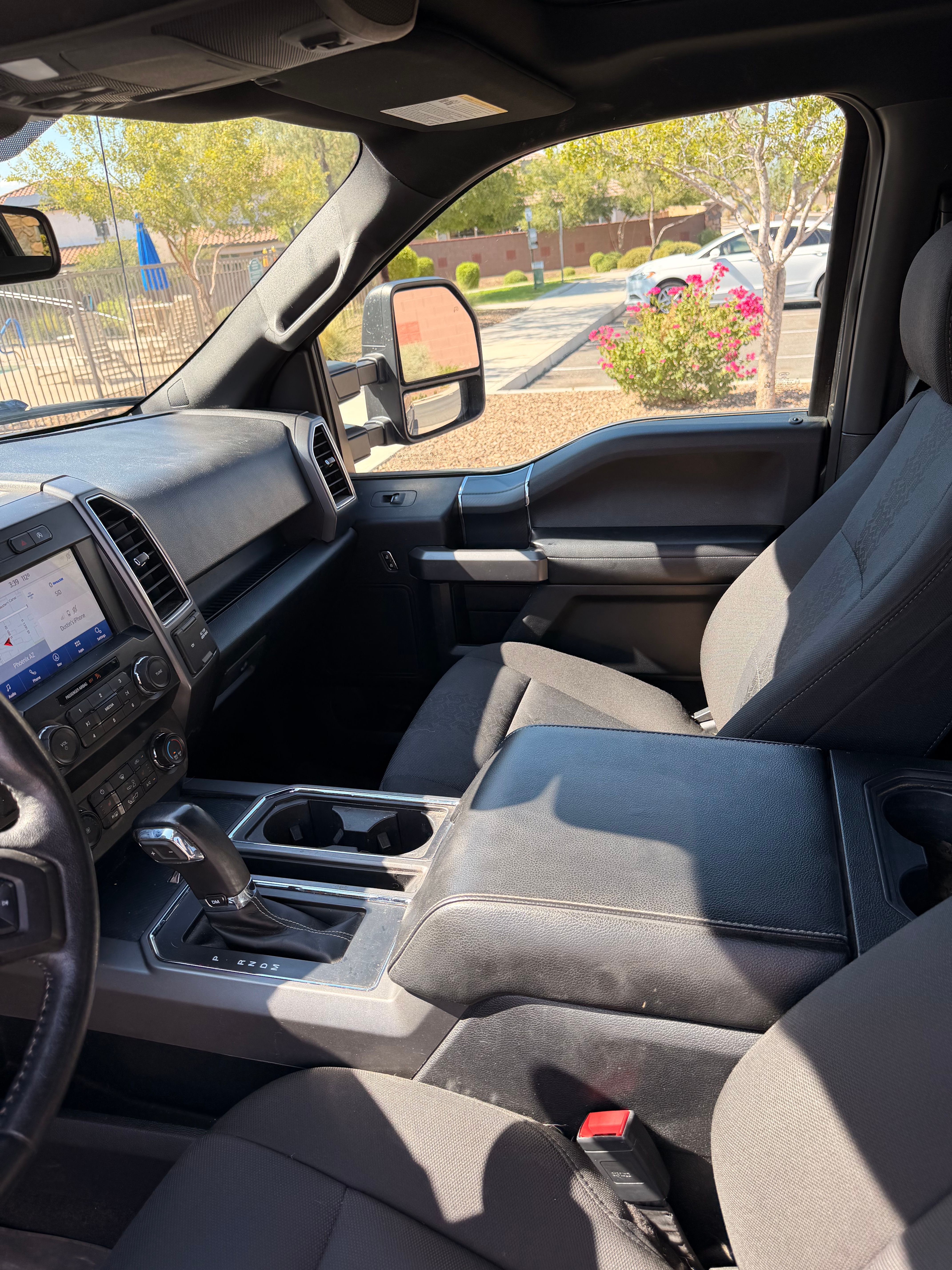 Used 2020 Ford F150 XLT w/ Equipment Group 302A Luxury AWD/4WD image 25