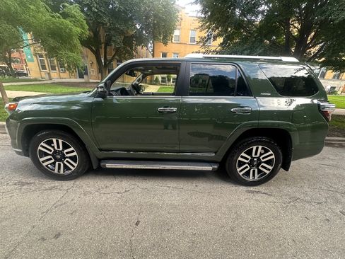 Used 2022 Toyota 4Runner Limited AWD/4WD image 1