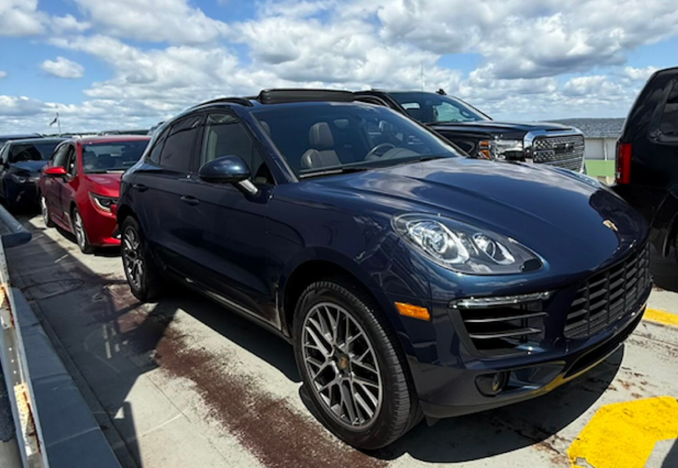 Used 2015 Porsche Macan S AWD/4WD image 6