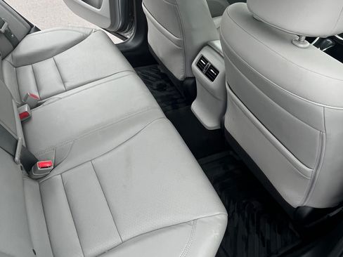 Used 2017 Honda Accord EX-L image 14