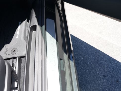 Used 2024 Porsche 911 Turbo S image 25