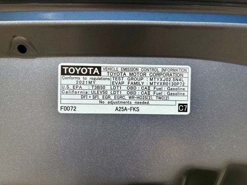 Used 2021 Toyota RAV4 LE image 21