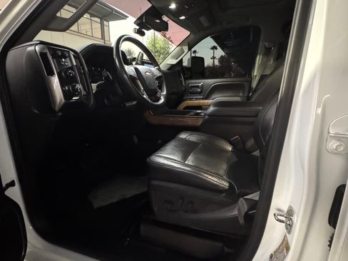 Used 2016 Chevrolet Silverado 2500 LTZ w/ Duramax Plus Package image 12