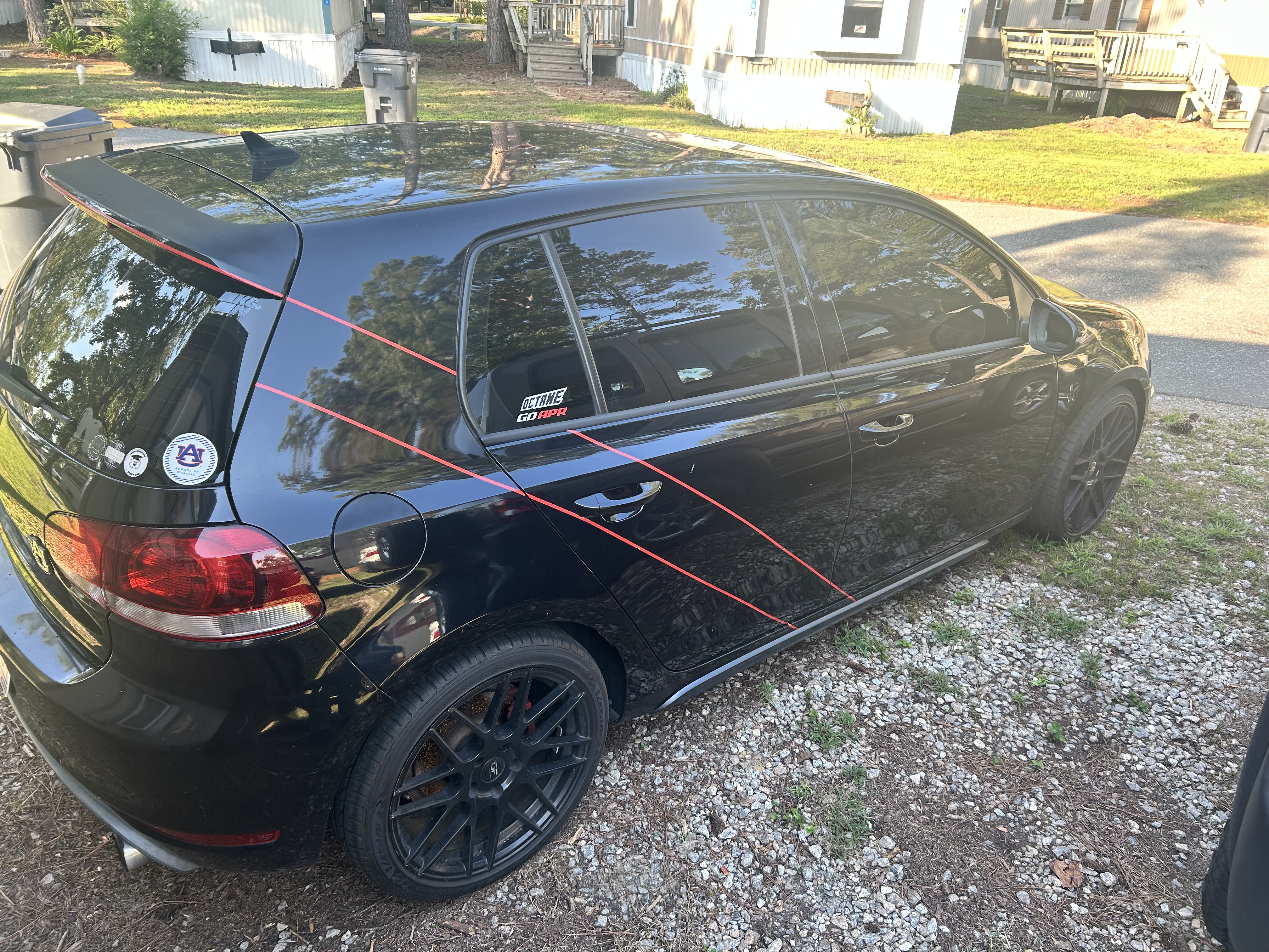 Used 2012 Volkswagen GTI 4-Door FWD image 6