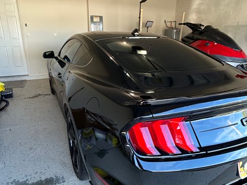 Used 2022 Ford Mustang GT Premium w/ Equipment Group 401A image 5