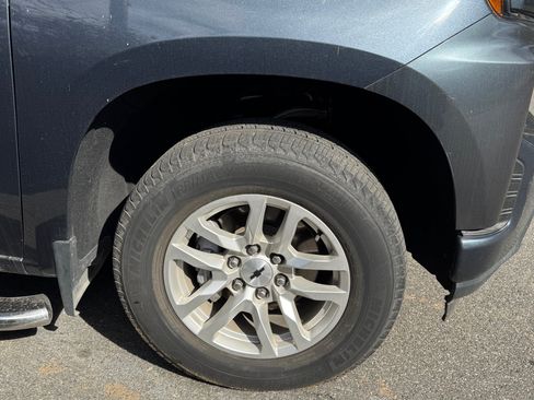 Used 2021 Chevrolet Silverado 1500 RST image 16