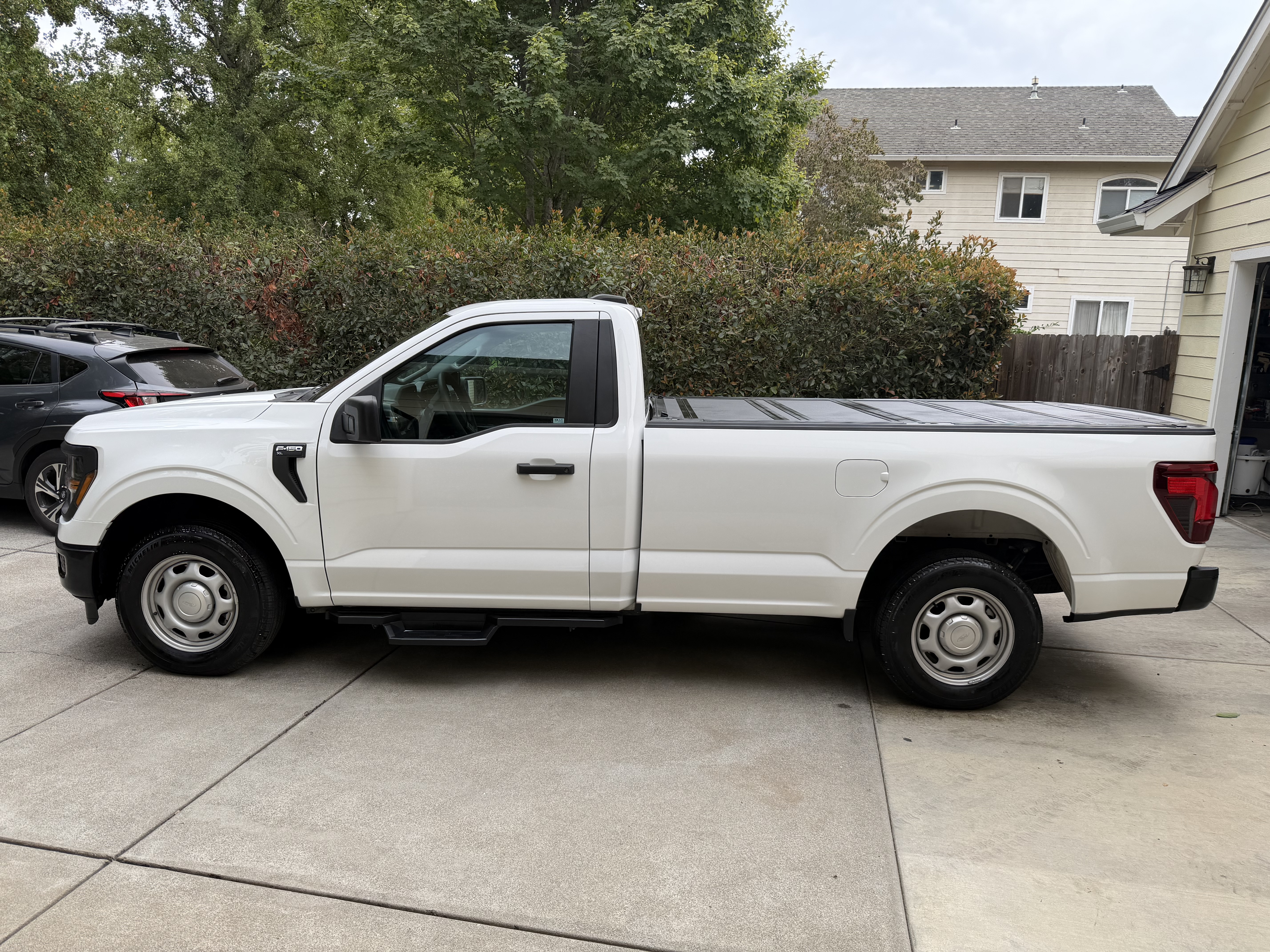 Used 2024 Ford F150 XL RWD image 2