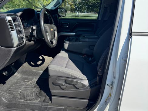 Used 2015 Chevrolet Silverado 1500 LT w/ Trailering Package image 13