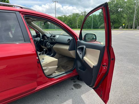 Used 2009 Toyota RAV4 4WD image 17
