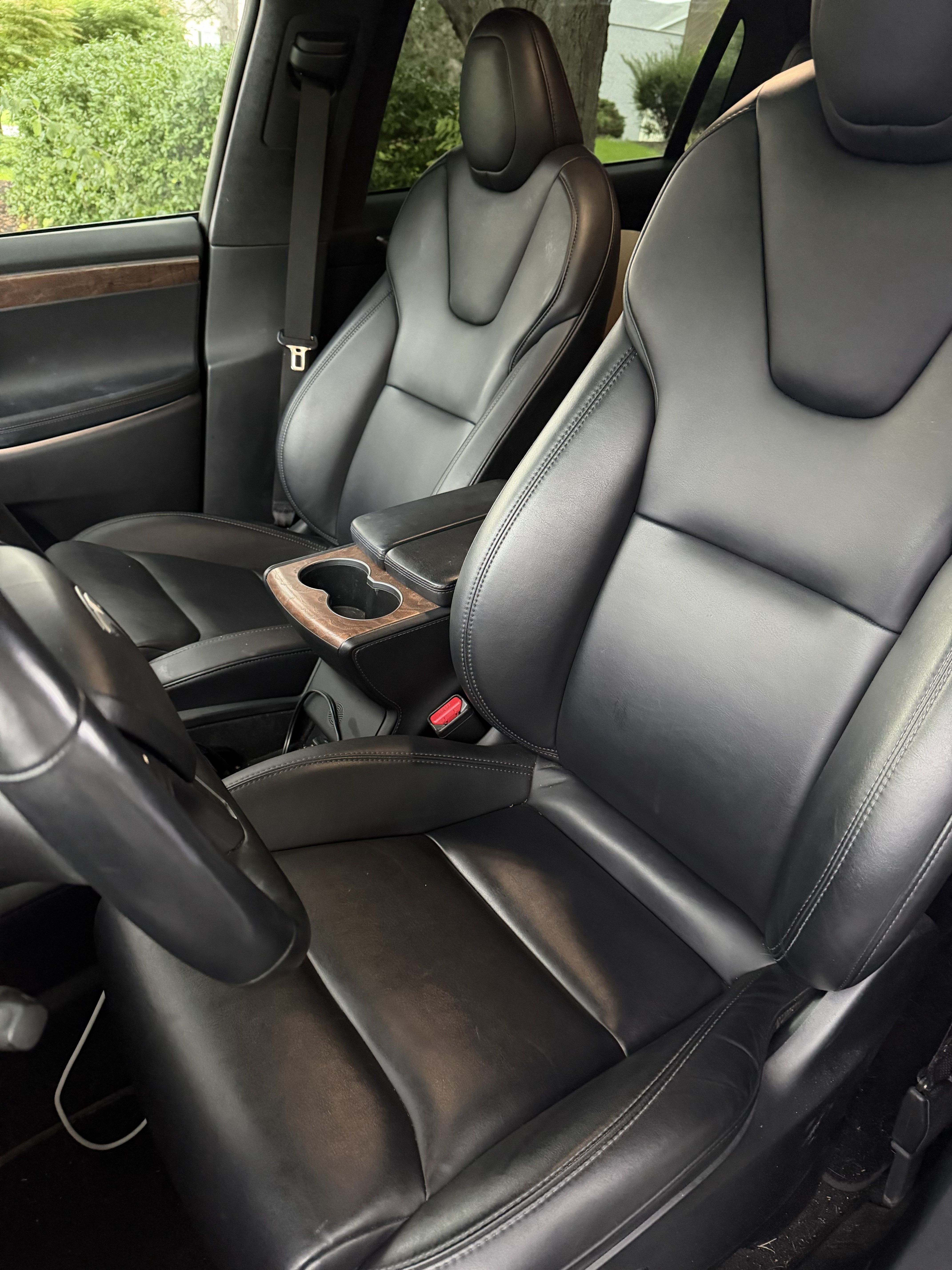 Used 2020 Tesla Model X Long Range AWD/4WD image 11