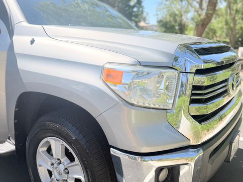 Used 2016 Toyota Tundra SR5 w/ SR5 Upgrade Package RWD image 9