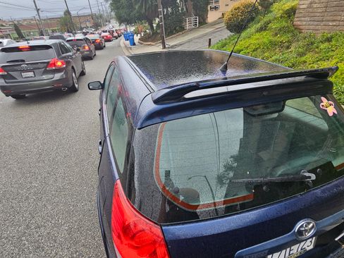 Used 2003 Toyota Matrix XRS image 6