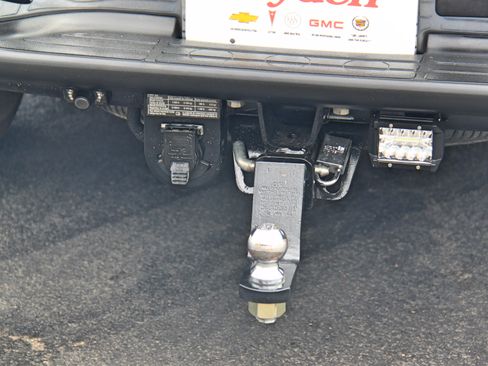 Used 2004 Chevrolet Tahoe LS w/ Safe And Secure Package image 29