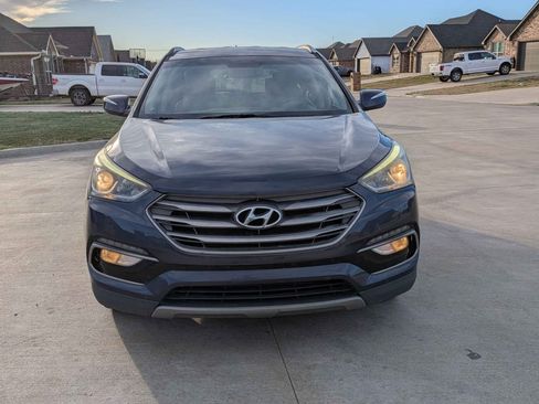 Used 2017 Hyundai Santa Fe Sport image 1