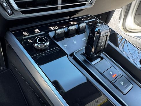 Used 2020 Porsche 911 Carrera S image 13