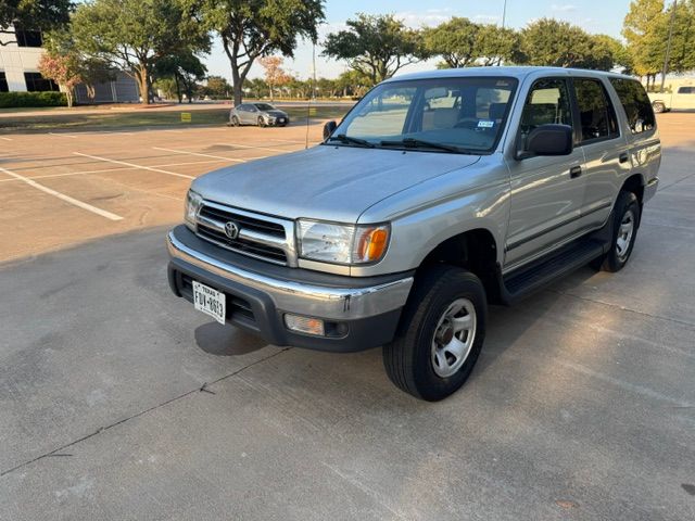 Used 2000 Toyota 4Runner 2WD image 18