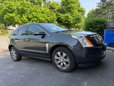 Used 2014 Cadillac SRX Luxury w/ Driver Awareness Package AWD/4WD image 4