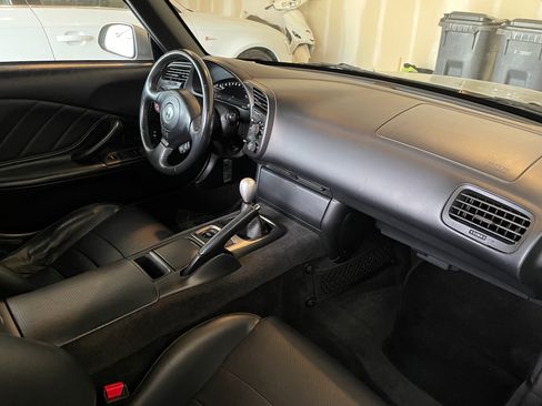 Used 2000 Honda S2000 image 15