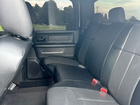 Used 2010 Dodge Ram 2500 Truck ST w/ ST Popular Equipment Group image 10