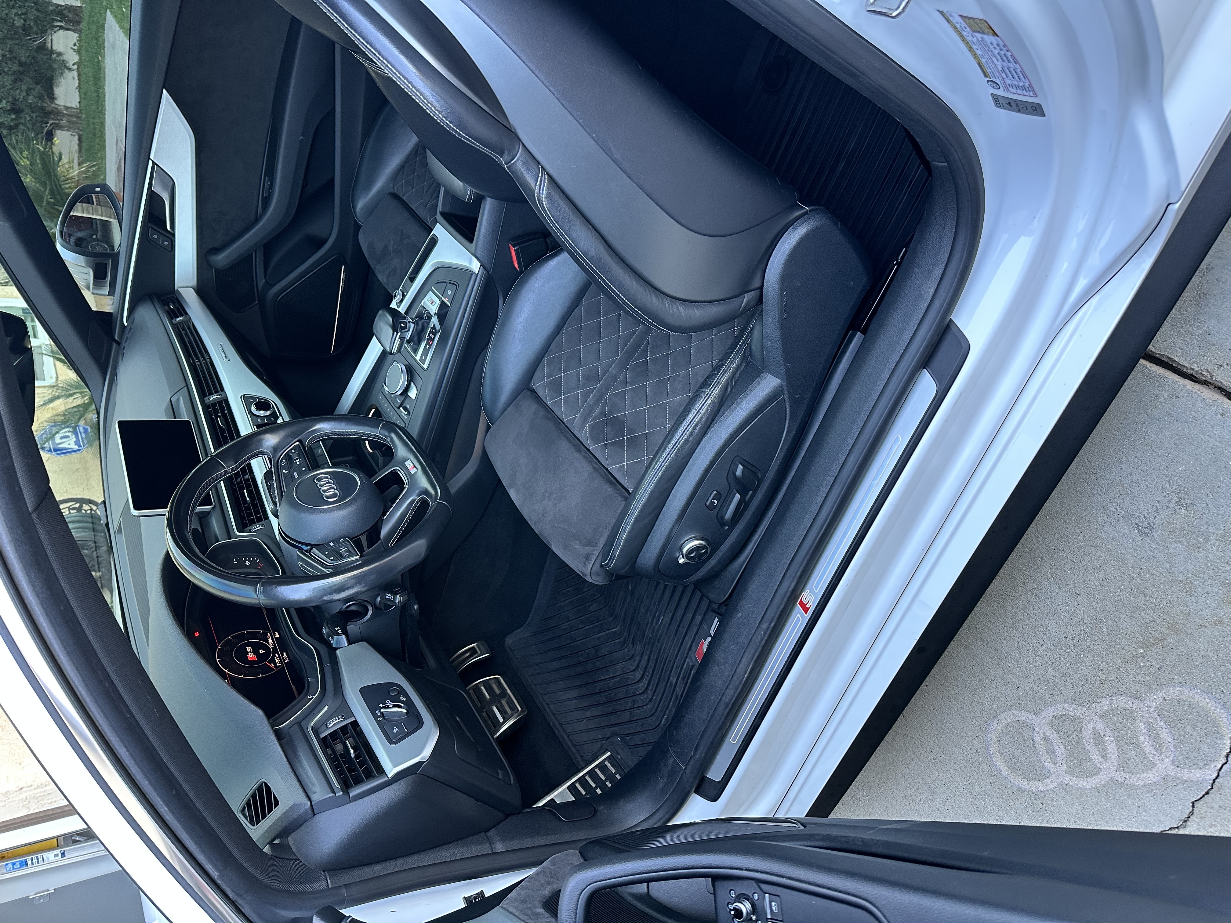 Used 2018 Audi S5 Premium Plus w/ Navigation Package AWD/4WD image 14