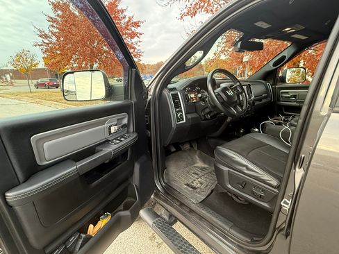 Used 2018 RAM 2500 Power Wagon w/ Leather & Luxury Group image 13