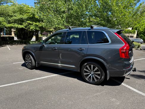 Used 2021 Volvo XC90 T8 Inscription image 5
