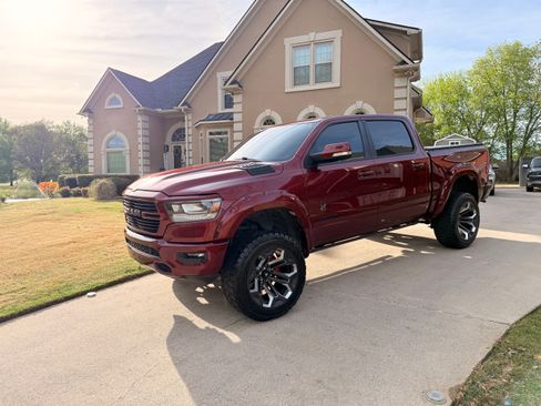 Used 2021 RAM 1500 Big Horn image 4