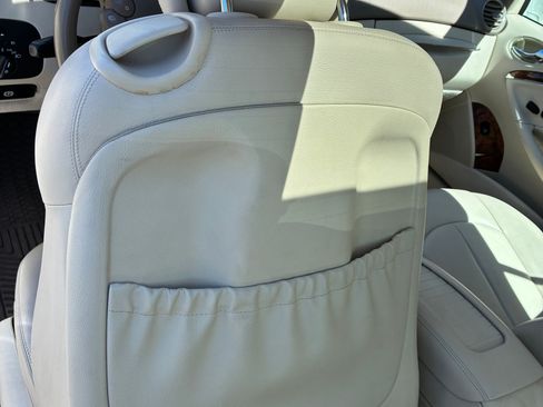 Used 2009 Mercedes-Benz CLK 350 Coupe image 11