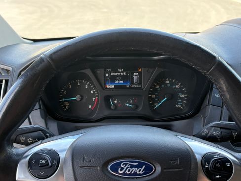 Used 2017 Ford Transit 150 XLT image 6