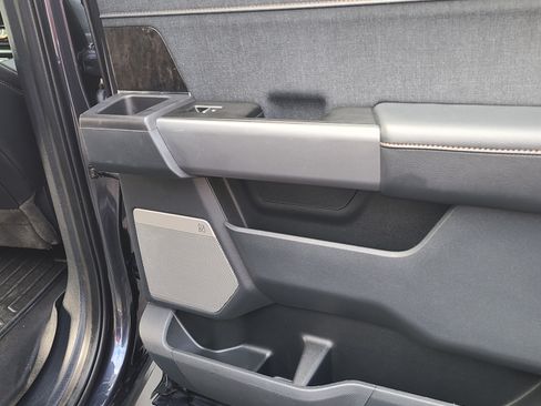 Used 2022 Ford F150 Lightning Lariat w/ Equipment Group 511A High image 27