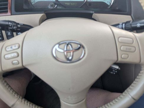 Used 2006 Toyota Solara SLE FWD image 4