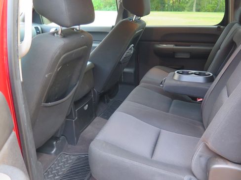 Used 2013 GMC Sierra 1500 SLE w/ Power Tech Package image 9