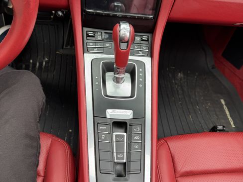 Used 2013 Porsche Boxster image 16