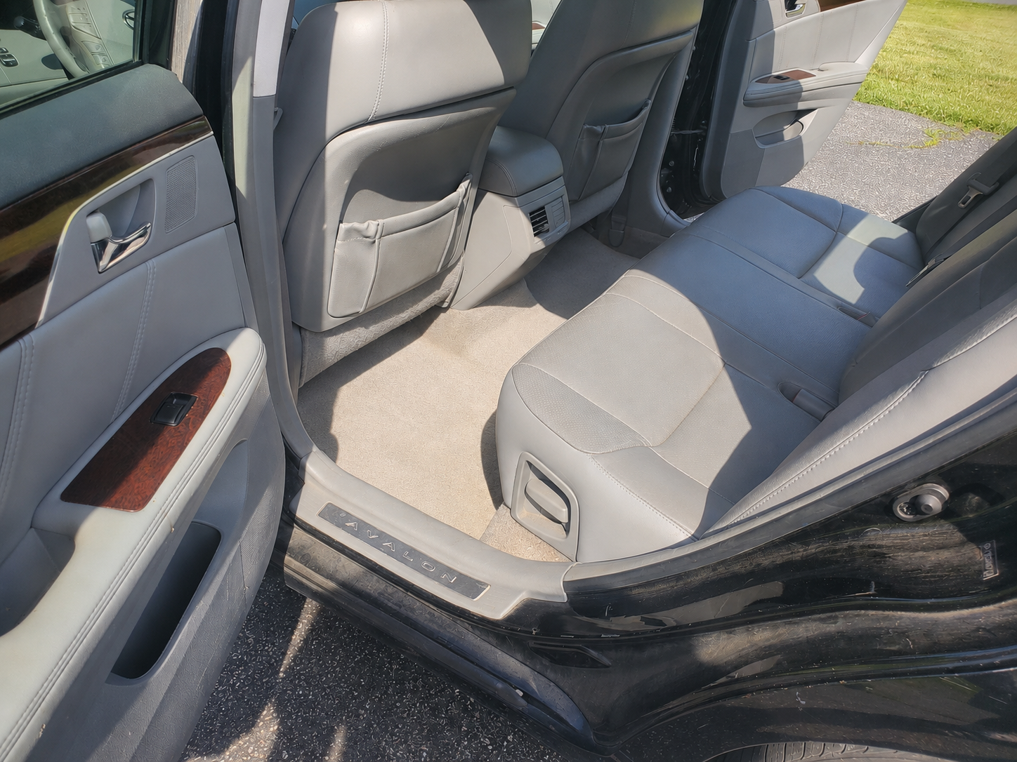 Used 2008 Toyota Avalon Limited FWD image 9