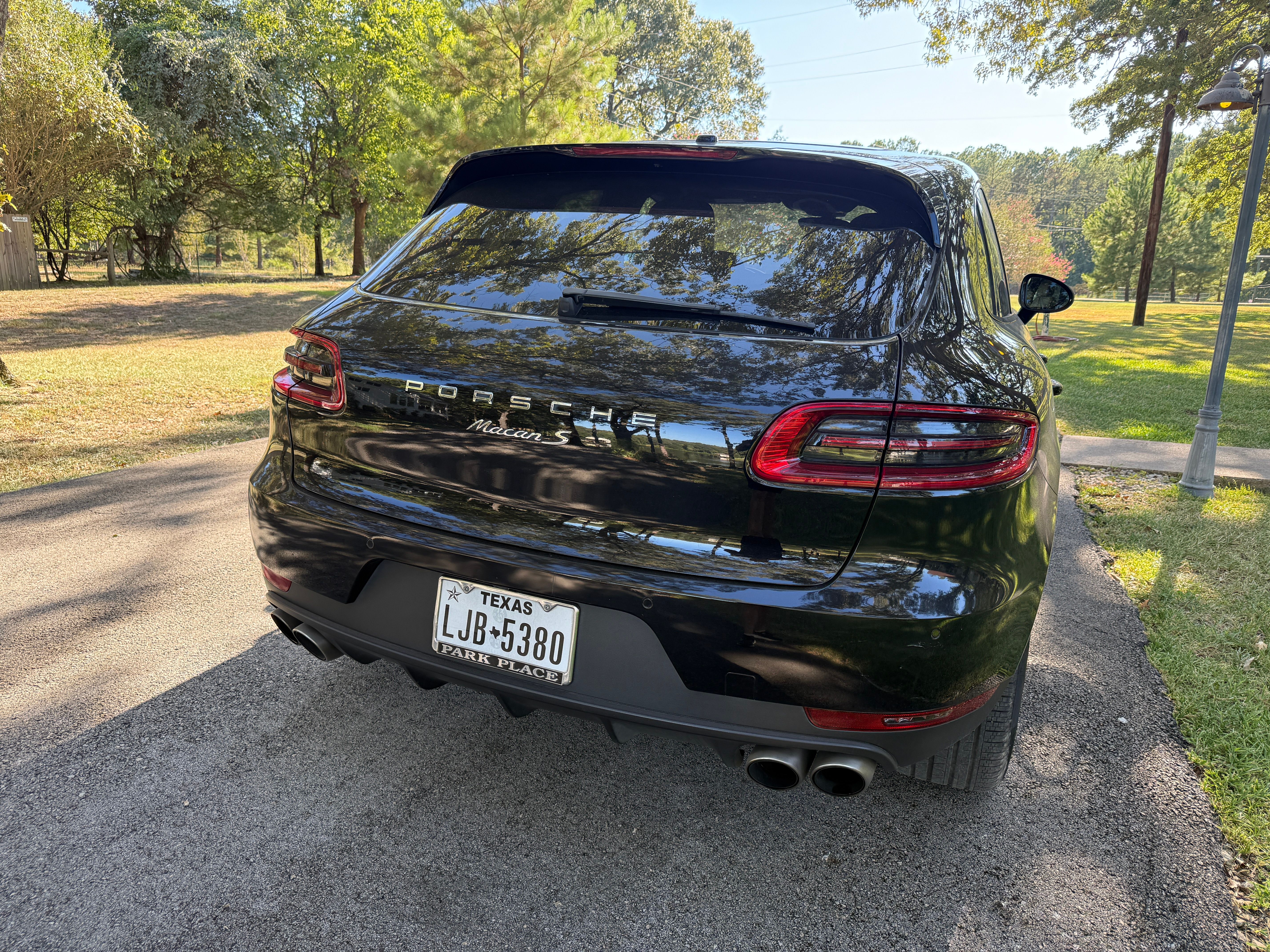 Used 2018 Porsche Macan S AWD/4WD image 15