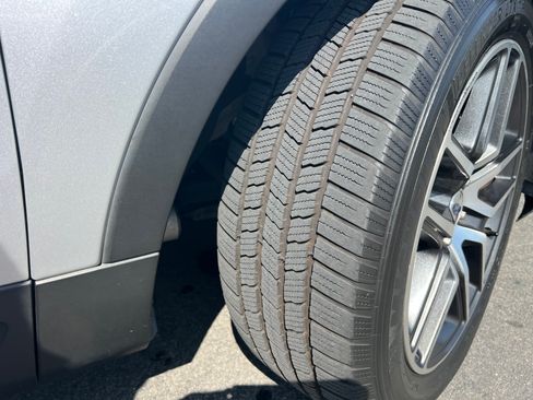 Used 2017 Ford Explorer Sport image 20