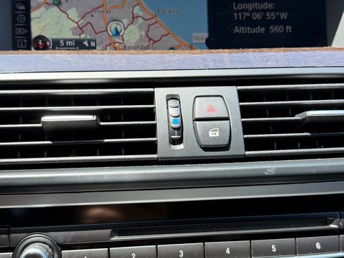 Used 2015 BMW 528i Sedan RWD image 10