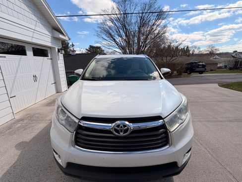 Used 2015 Toyota Highlander Limited image 21