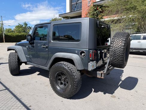 Used 2007 Jeep Wrangler X image 4