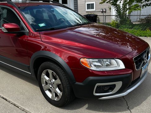 Used 2011 Volvo XC70 3.2 AWD/4WD image 12
