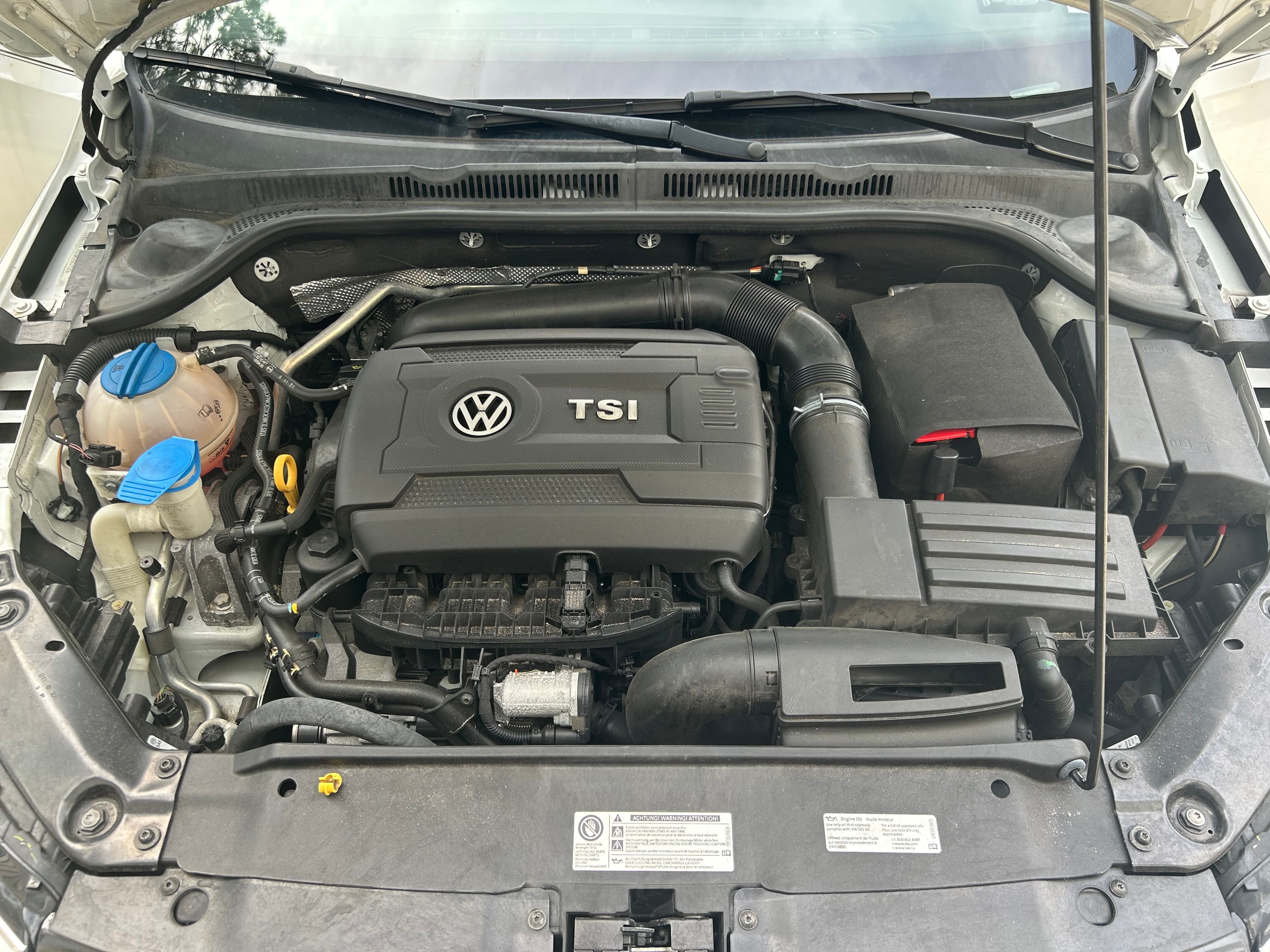 Used 2016 Volkswagen Jetta Sport FWD image 11